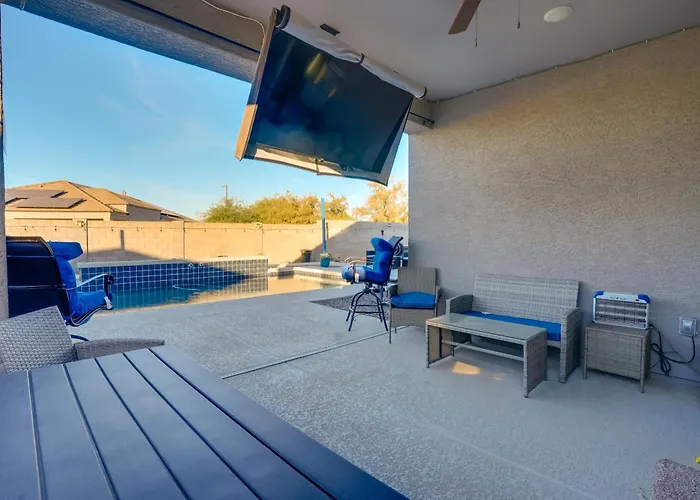Private Pool: Relaxing Phoenix Area Vacation Home! Holiday home Buckeye