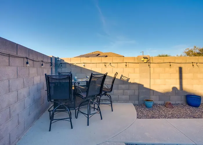 Private Pool: Relaxing Phoenix Area Vacation Home! *