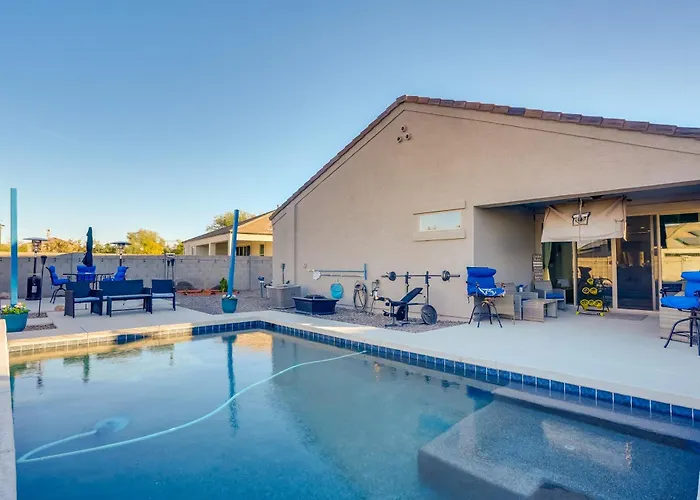 Private Pool: Relaxing Phoenix Area Vacation Home! Holiday home Buckeye