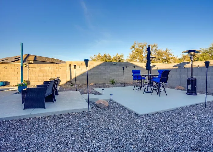 Private Pool: Relaxing Phoenix Area Vacation Home! Holiday home Buckeye